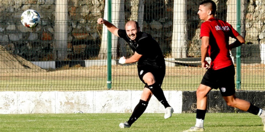 Çeşme Belediyespor, hazırlık maçında 1-1 berabere kaldı