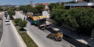 Büyükşehir'den Çeşme, Karaburun ve Torbalı'da asfalt atağı