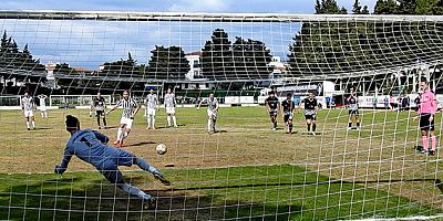 Çeşme Belediyespor zorlu maçta 1-1 berabere kaldı