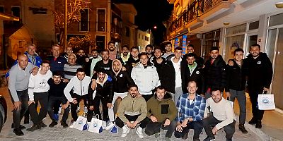 Eski futbolcu Ciğerci Hayri'den Çeşme Belediyespor'a yemek