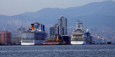Yüzen otel İzmir Limanı’na demir atacak